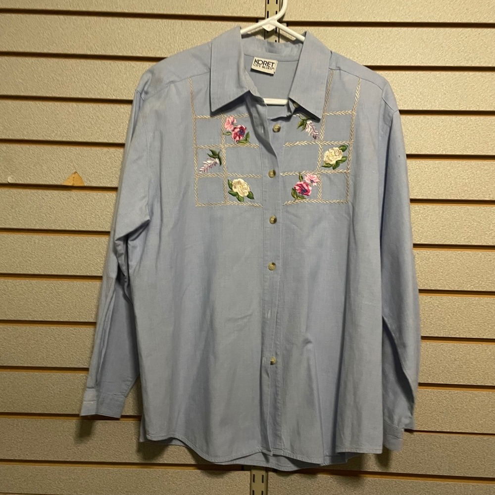 Koret City Blues Embroidered Floral Button Down Shirt Long Sleeve Top Size L